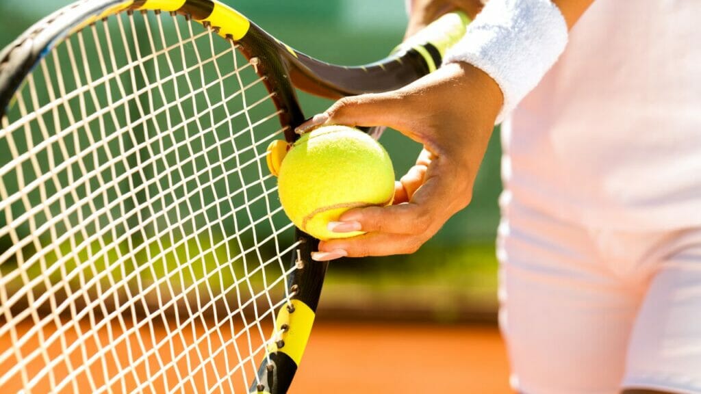 How to Determine the Right Racket Size for You